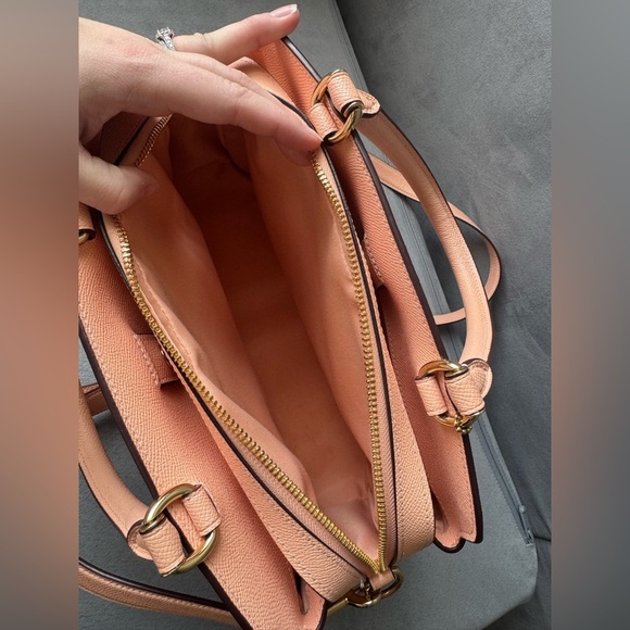 Coach Peach Leather Purse - Picture 13 of 16